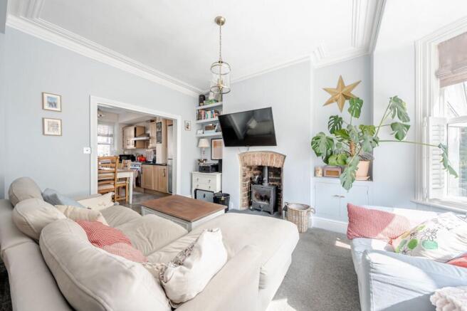 4 bed Terraced for sale Image 5
