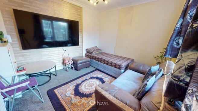 3 bed Terraced for sale Image 8