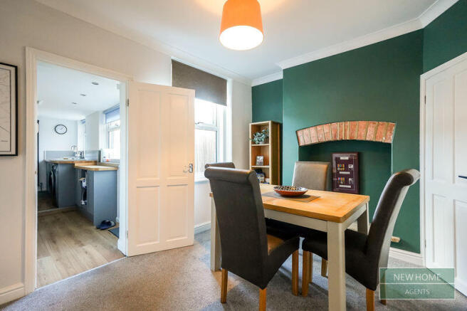 2 bed Terraced for sale Image 6