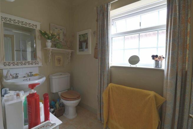 Bathroom (Shower Room)
