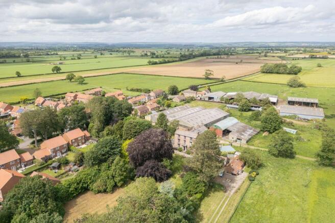 9 bed Detached for sale Image 6