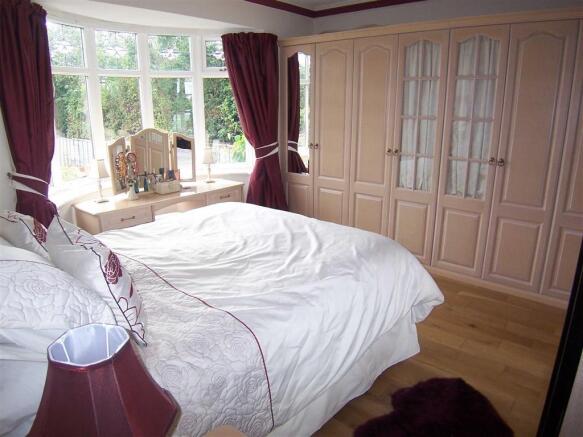 Bedroom 1: