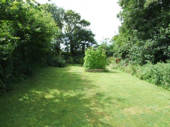 Garden With Veg Plot