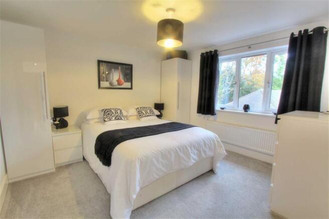 Bedroom 4: