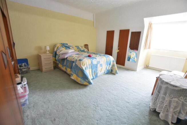 Bed 2.JPG