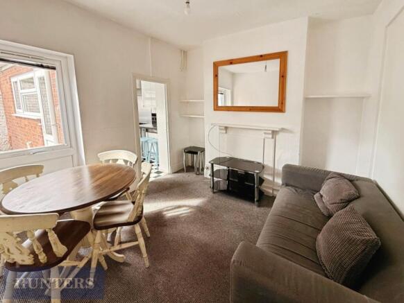 Living room/dining room