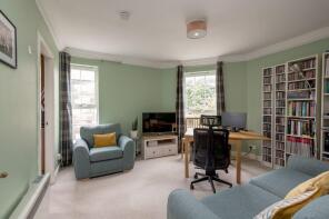 Flat 5, 41, Shandon Crescent, Polwarth, Edinburgh EH11 1QF