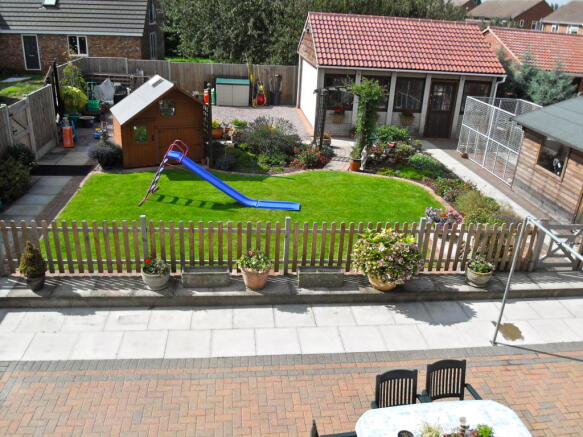 Photo 13
