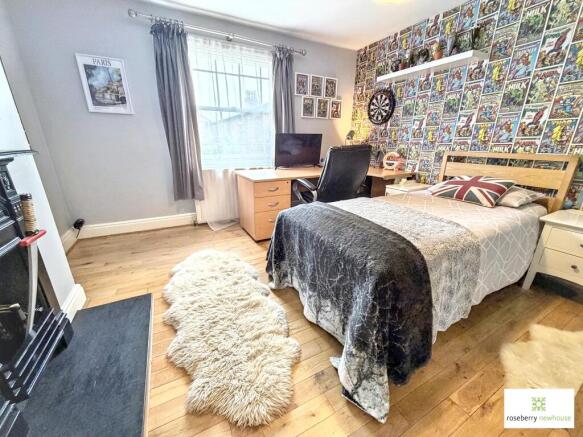 4 bed Detached for sale Image 12