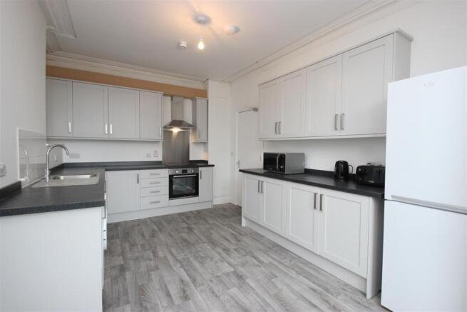 221 Iffley Kitchen 2.jpg
