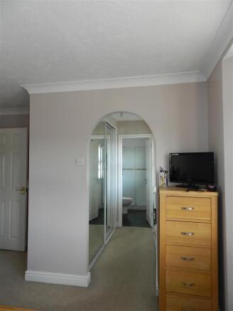 DRESSING AREA