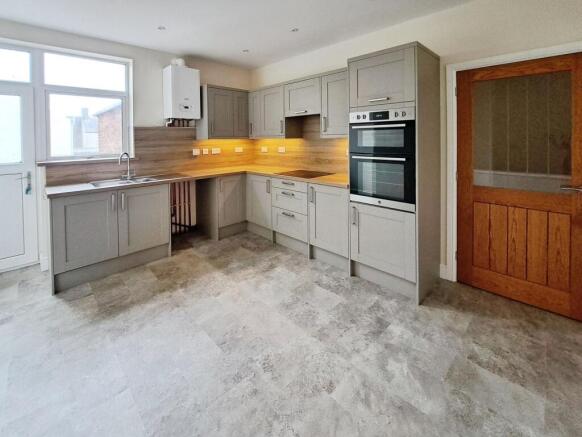 Kitchen/Dining Room