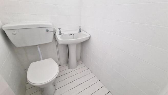 wc.jpg