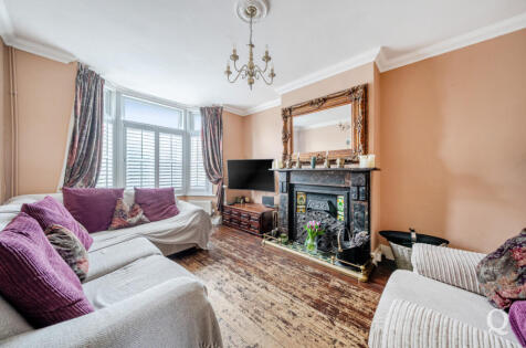 London Road, Teynham, Sittingbourne, Kent, ME9