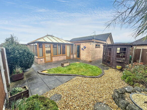Maes Tudno, Pensarn, Conwy, LL22 7RX photo 4