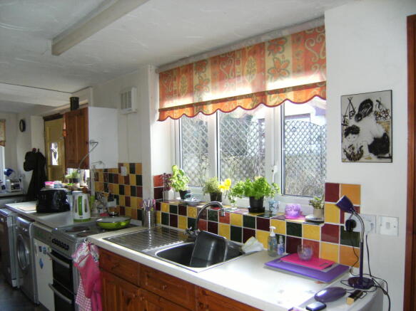 Photo 12