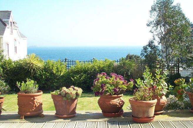 Garden & View