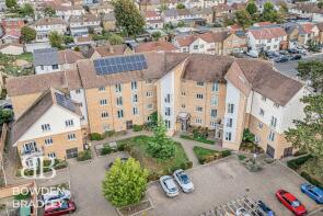Flat 2, Runcie Court, New Mossford Way, Barkingside, Ilford IG6 1GF