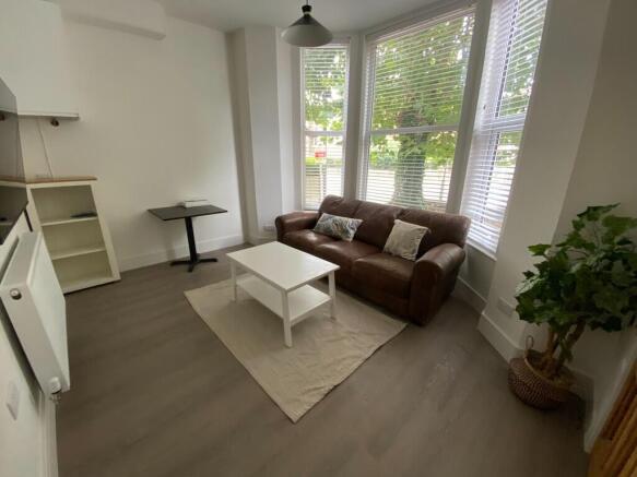 Flat 1, 7 Melton ...