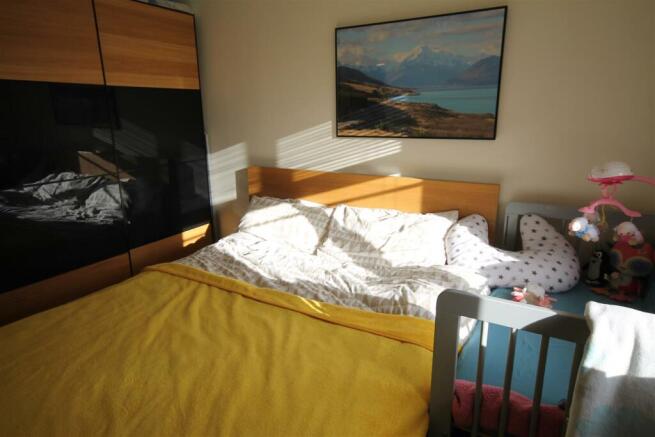 Master Bedroom.JPG