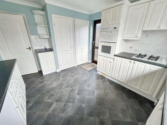 Larch Drive, Bradwell photo 4