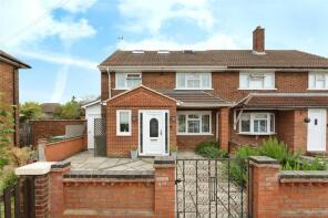 12, Fieldway, Stifford Clays, Grays RM16 2AT