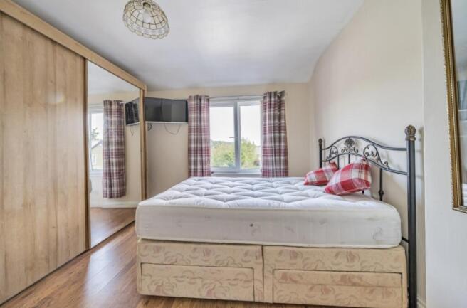 Back Double Bedroom 1