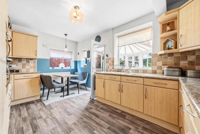 Breakfast Kitchen.jpg