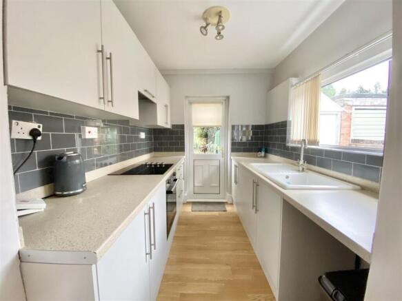 46 Meole crescent-7.jpg