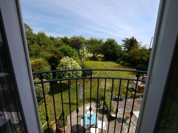 Photo 15