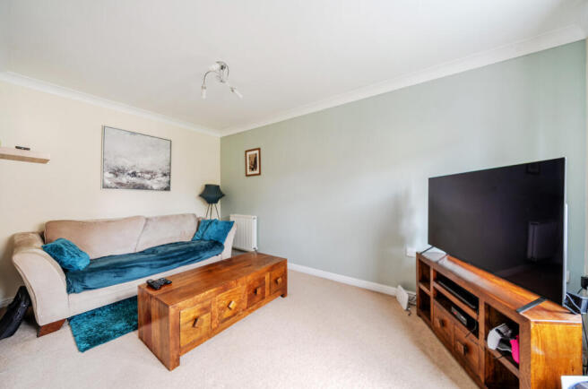 4 bed Semi-Detached for sale Image 10