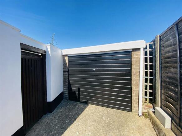 Garage:
