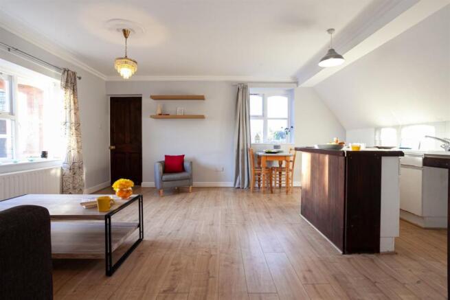 Annexe Kitchen/Livin