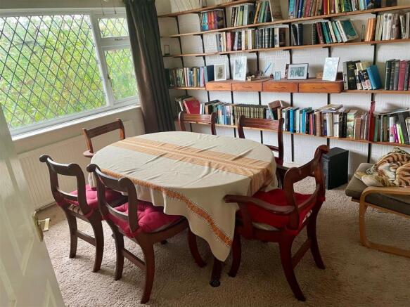 Dining Room/Bedroom 3