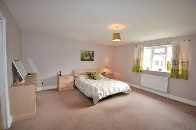 Master bedroom 