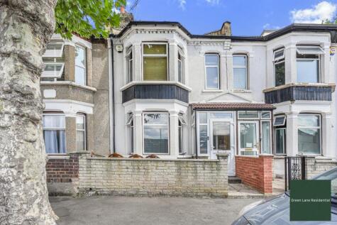 Thackeray Road, EAST HAM, E6