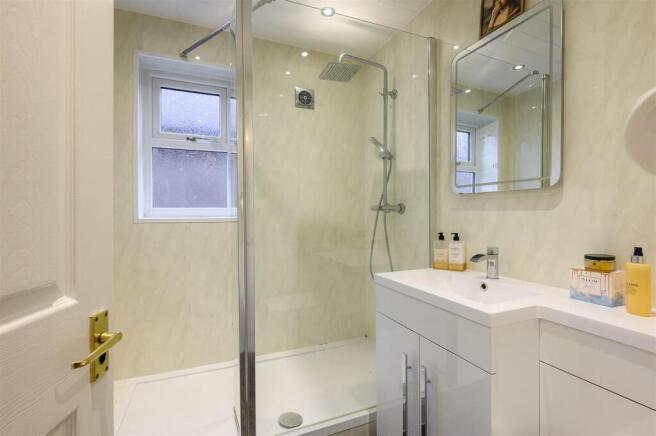 2 bed Semi-Detached for sale Image 12