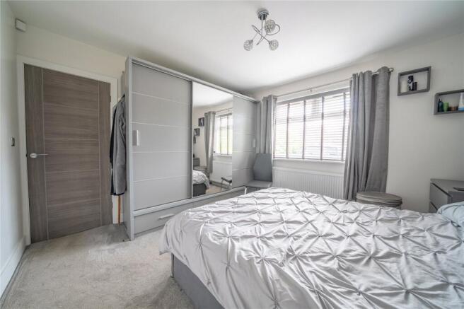 3 bed Bungalow for sale Image 8