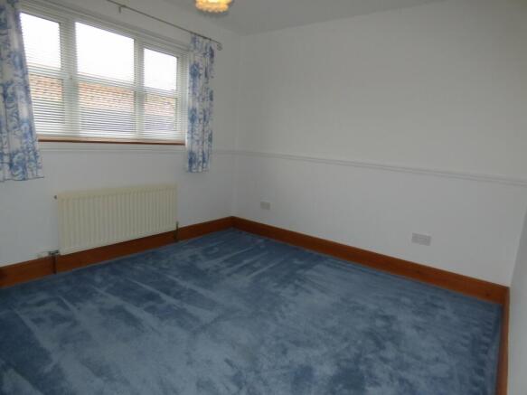 bedroom 3 (2)
