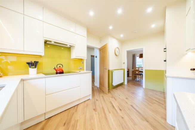 Fitted Kitchen