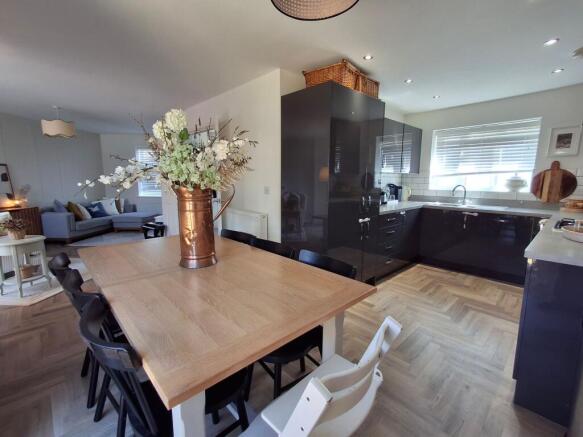 Kitchen Diner