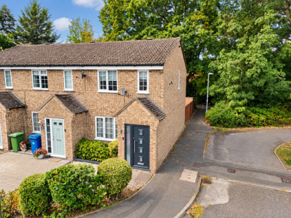 Severn Close, Sandhurst, Berkshire, GU47