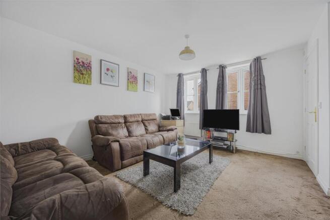Pippin Grove, Shinfield, Reading photo 3