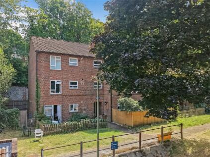 Orchard Way, Dorking, Surrey, RH4