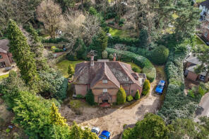 Grove Lodge, Walkers Ridge, Camberley GU15 2DF