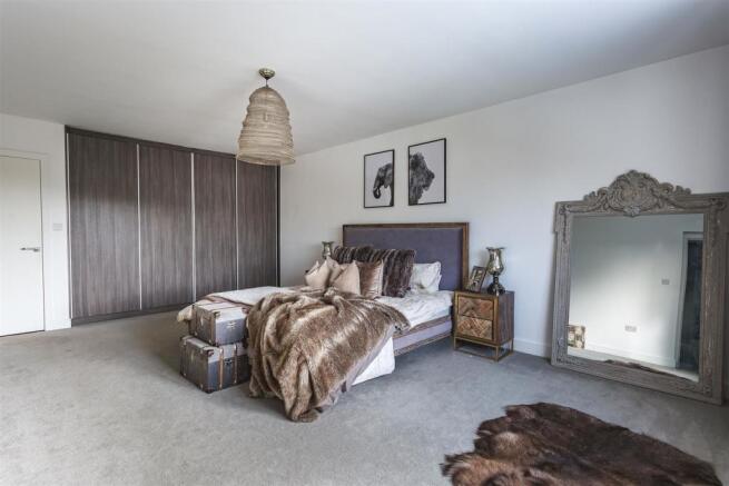 Spacious Master Bedroom