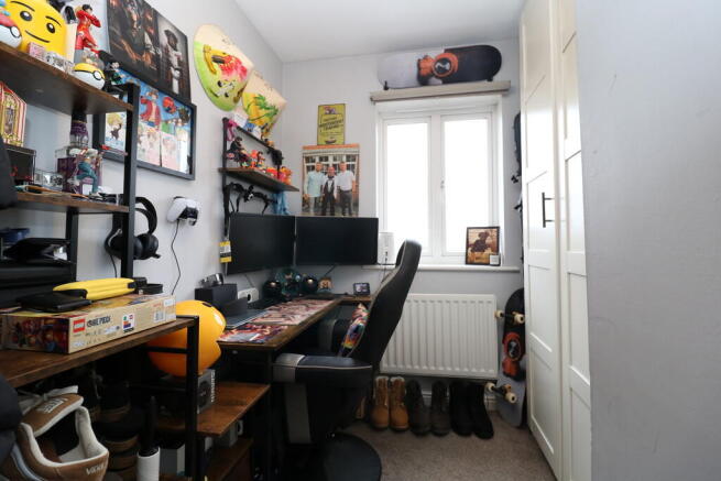 Photo 9