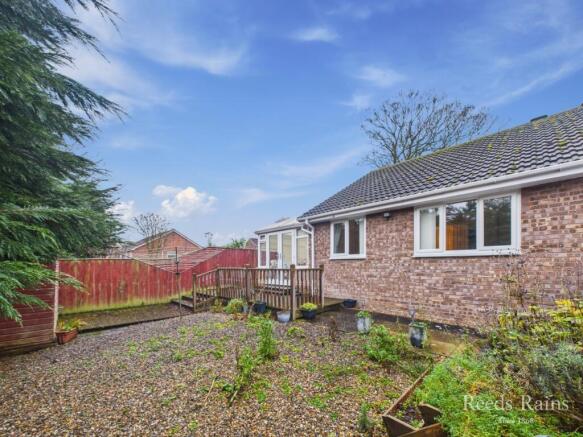 2 bed Bungalow for sale Image 10