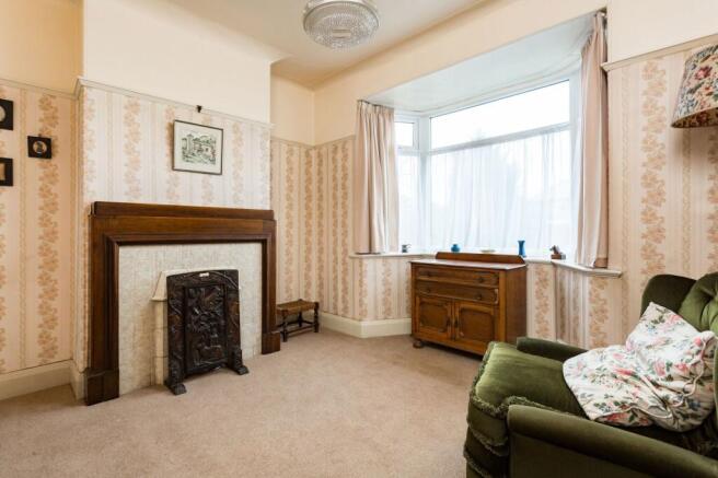 4 bed Semi-Detached for sale Image 4