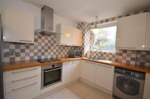 Flat 4, Alford House, Stanhope Road, Hornsey, London N6 5AL